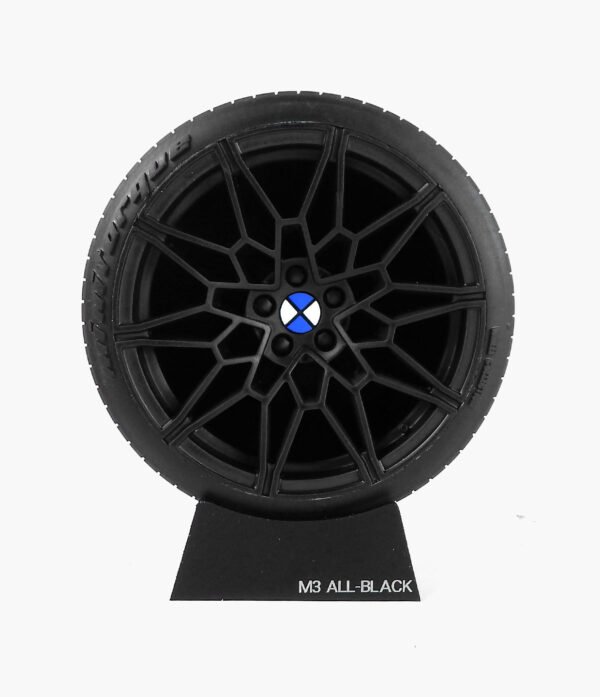 Miniatura Roda BMW M3 AllBlack Minitorque Com Pneu 10cm