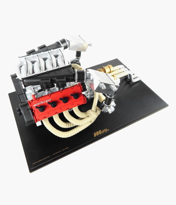 Miniatura Motor Biturbo Minitorque F40LM Escala 1:3