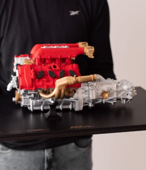 Miniatura Motor Minitorque F136 Com Transmissão Escala 1:3