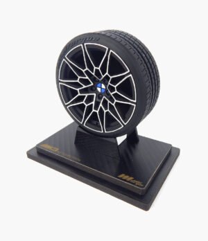 Miniatura Roda BMW M3 Minitorque Com Pneu 10cm E Expositor Acrílico