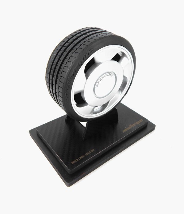 Miniatura Roda Orbital Minitorque Com Pneu 10cm E Expositor Acrílico