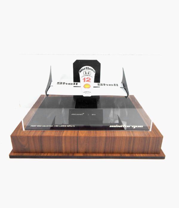FRONT SENNA AMADEIRADA 02 Miniatura FrontWing F1 MP4/4 Com Expositor Acrílico 26cm de Comprimento