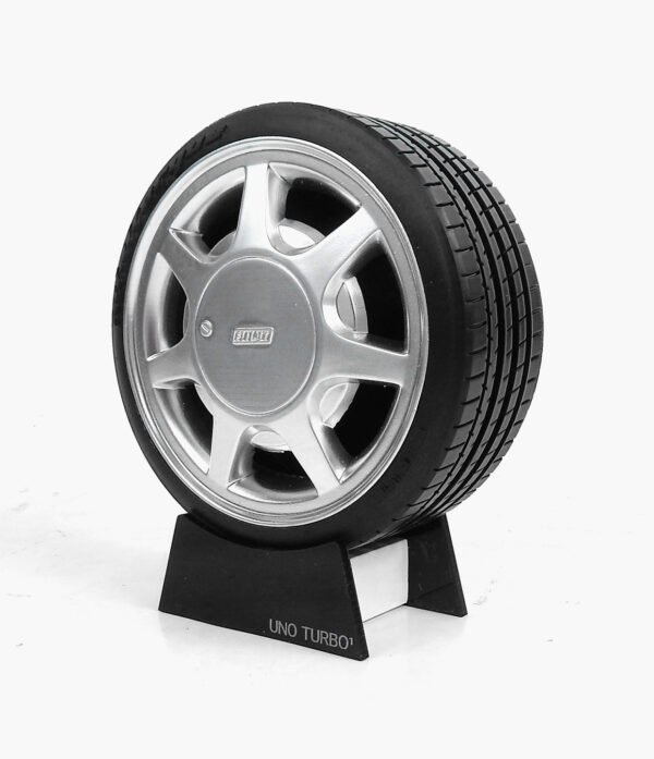 UNO TURBO 01 03 Miniatura Roda Uno Turbo¹ Minitorque Com Pneu 10cm