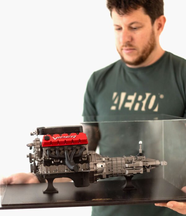 VIPER 150 C TRANSMISSÃO 01 Miniatura Motor Viper SRT-10 Com Transmissão Escala 1:5