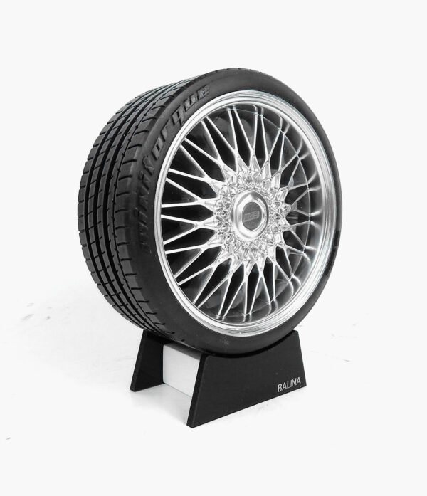 Balina 02 Miniatura Roda Balina Minitorque Com Pneu 10cm