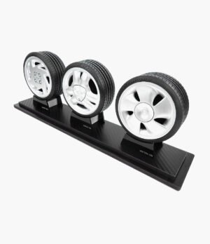 KIT RODAS GSI 03 Miniatura Rodas Série GSI Kit Com Três Peças Minitorque Com Pneu 10cm e Expositor Acrílico