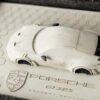 Escultura Porsche GT3 RS Concept Edition Natural Com Maleta Exclusiva