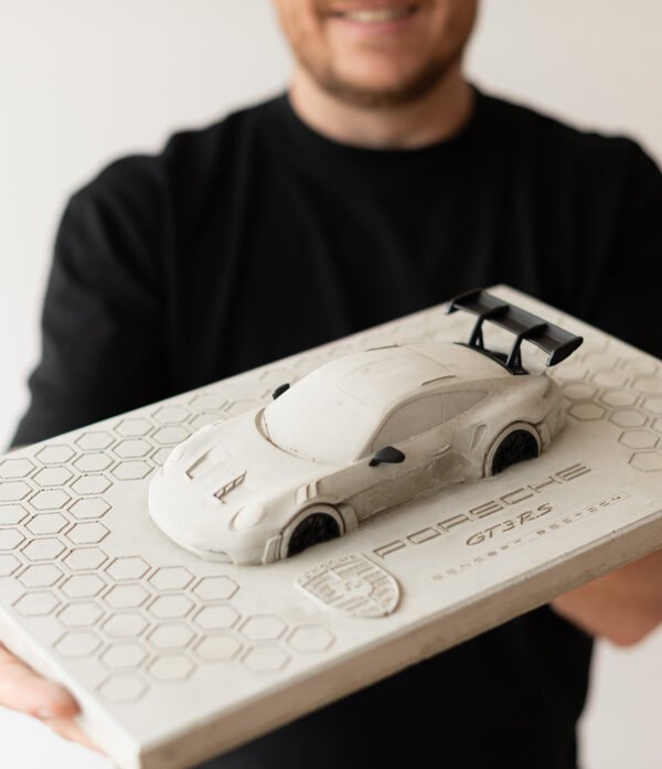 Escultura Porsche GT3 RS Concept Edition Natural Com Maleta Exclusiva