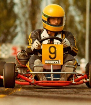 kart senna 9 prelançamento Miniatura Kart DAP nº 9 A.S 1981 Escala 1:8 Com Expositor Acrílico Edição Especial e Numerada