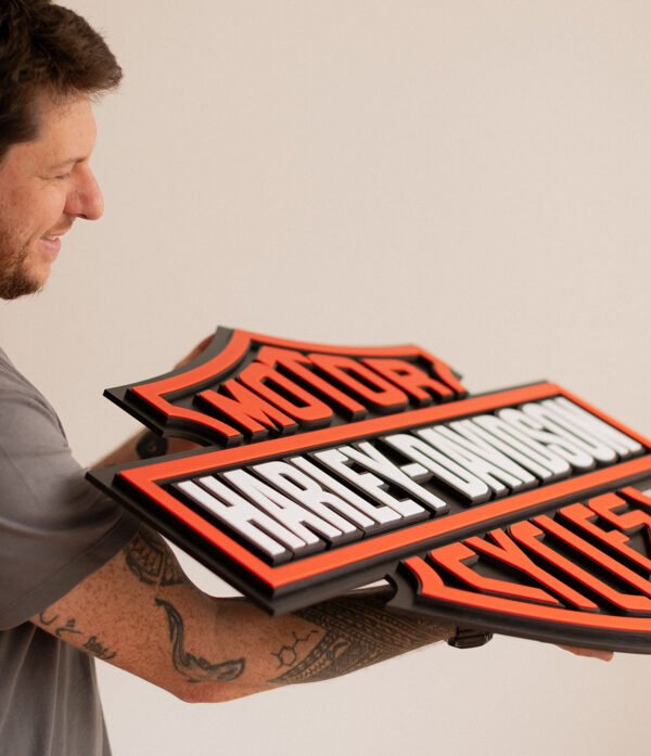 QUADRO HARLEY 80CM 04 Quadro Decorativo Tripla Camada Logo Harley Davidson 80x60 Alto Padrão Premium Motociclismo