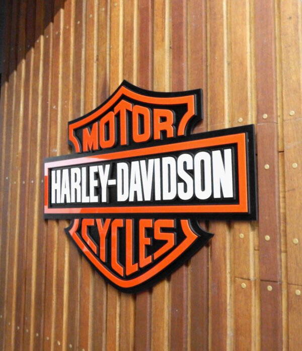 QUADRO HARLEY 80CM 06 Quadro Decorativo Tripla Camada Logo Harley Davidson 80x60 Alto Padrão Premium Motociclismo